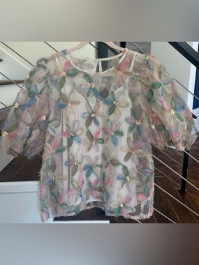 NWOT Entro 3D Floral Jacquard Top with Built In Cami